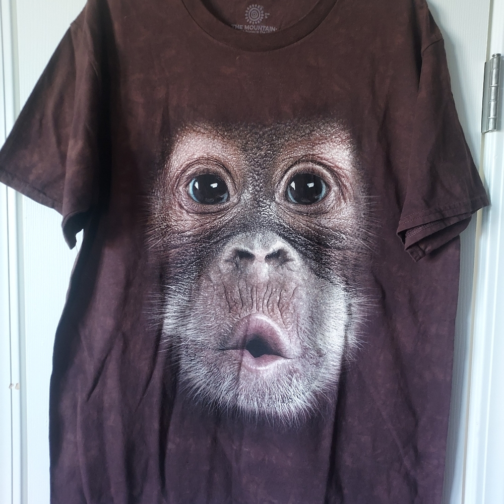Monkey tee sz L NWOT